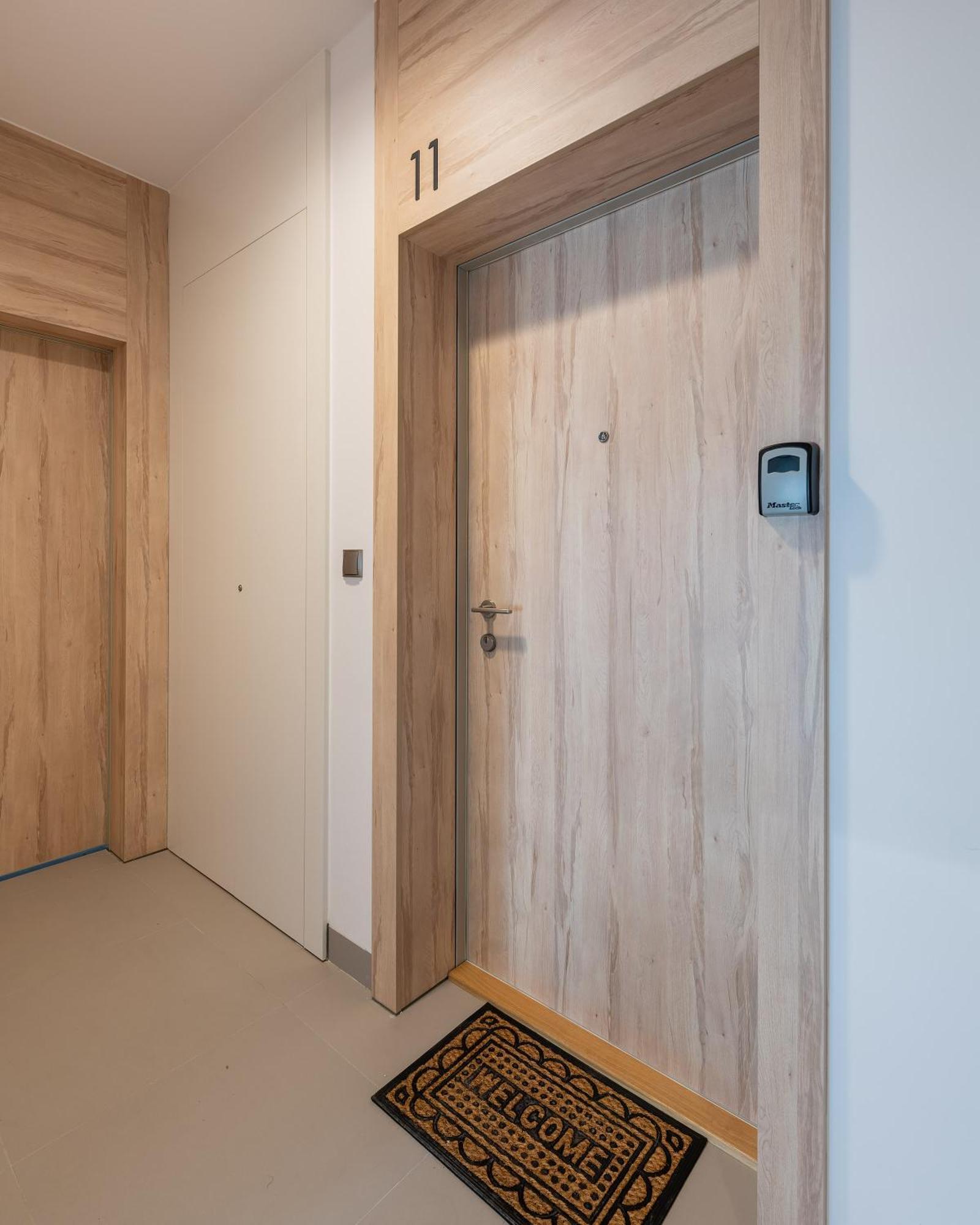 Airport Okecie Cybernetyki Apartments 华沙 客房 照片