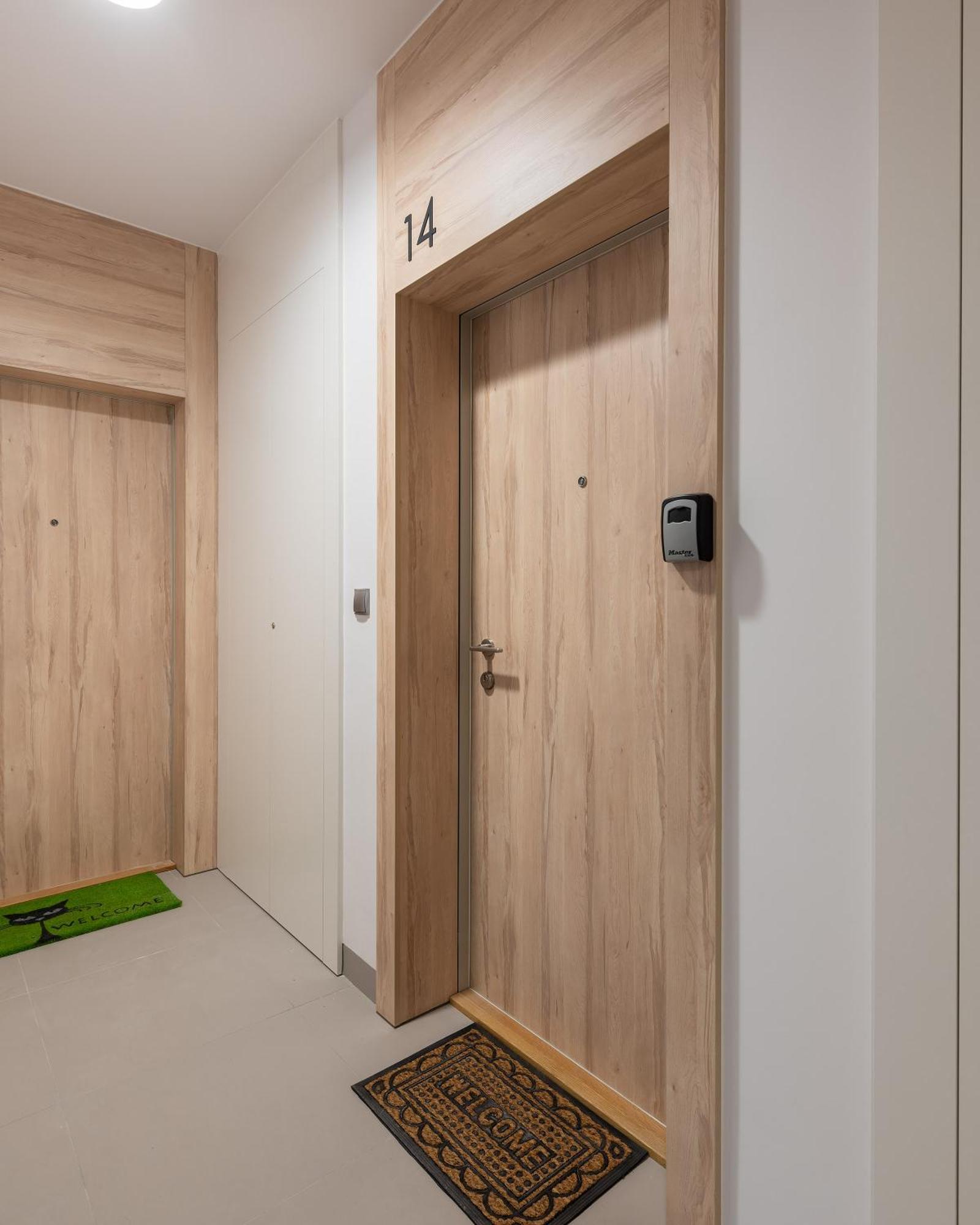 Airport Okecie Cybernetyki Apartments 华沙 客房 照片